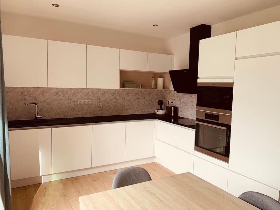 Maison En Plein Centre Avec Terrasse Et Jardin Vielsalm Kültér fotó